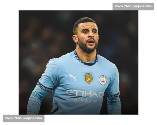 埃弗顿抢签曼城老将沃克 莫耶斯锁定右路关键拼图